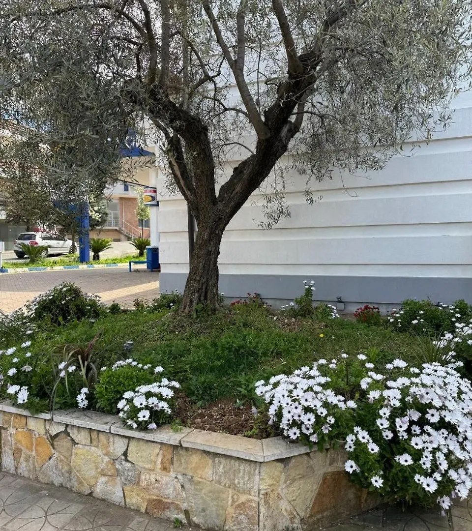 Imperium Hotel Τίρανα 3*,  Αλβανία