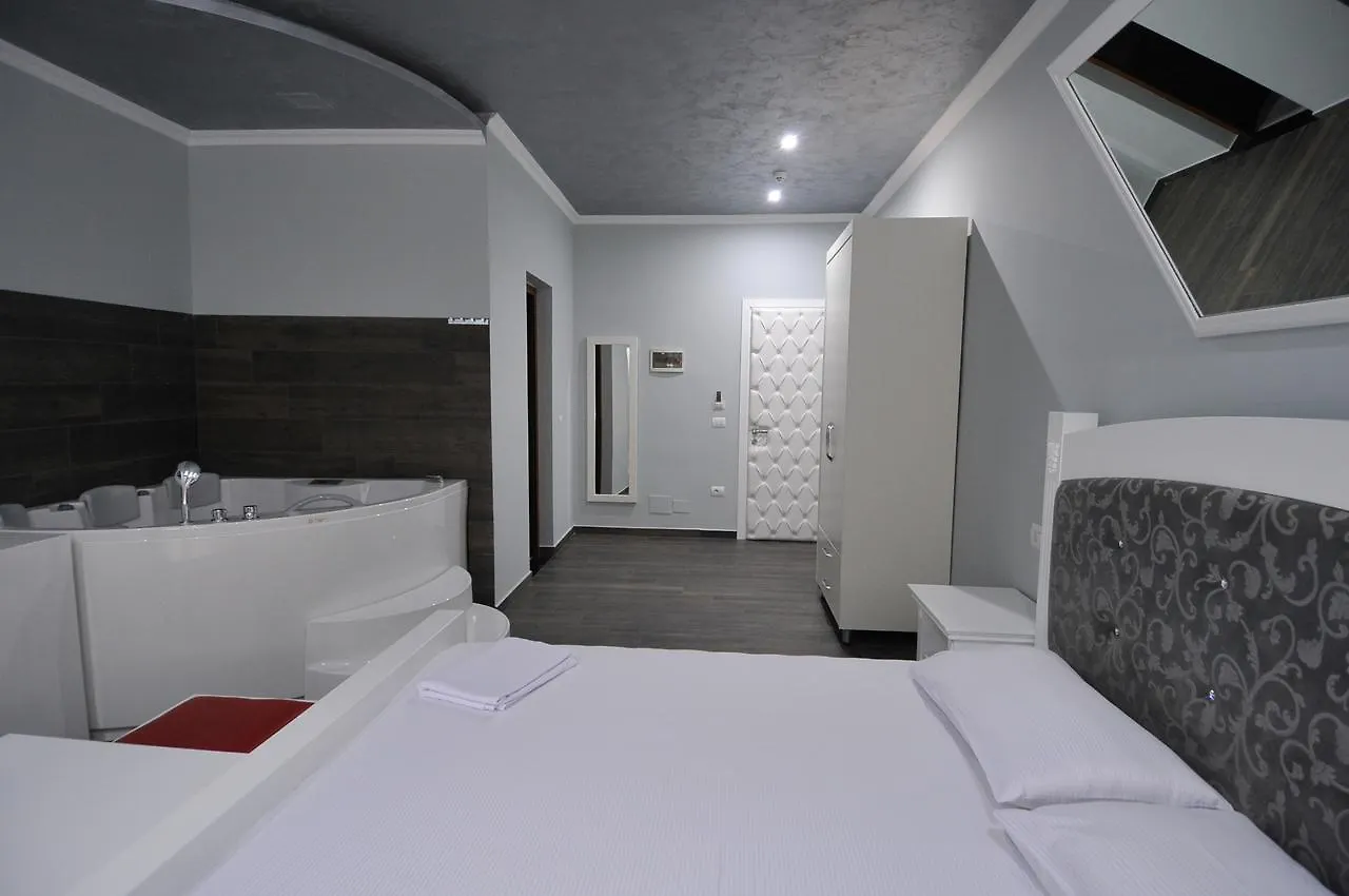 Imperium Hotel Τίρανα