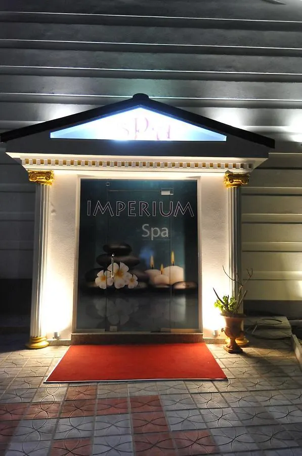 Imperium Hotel Tirana 3*,