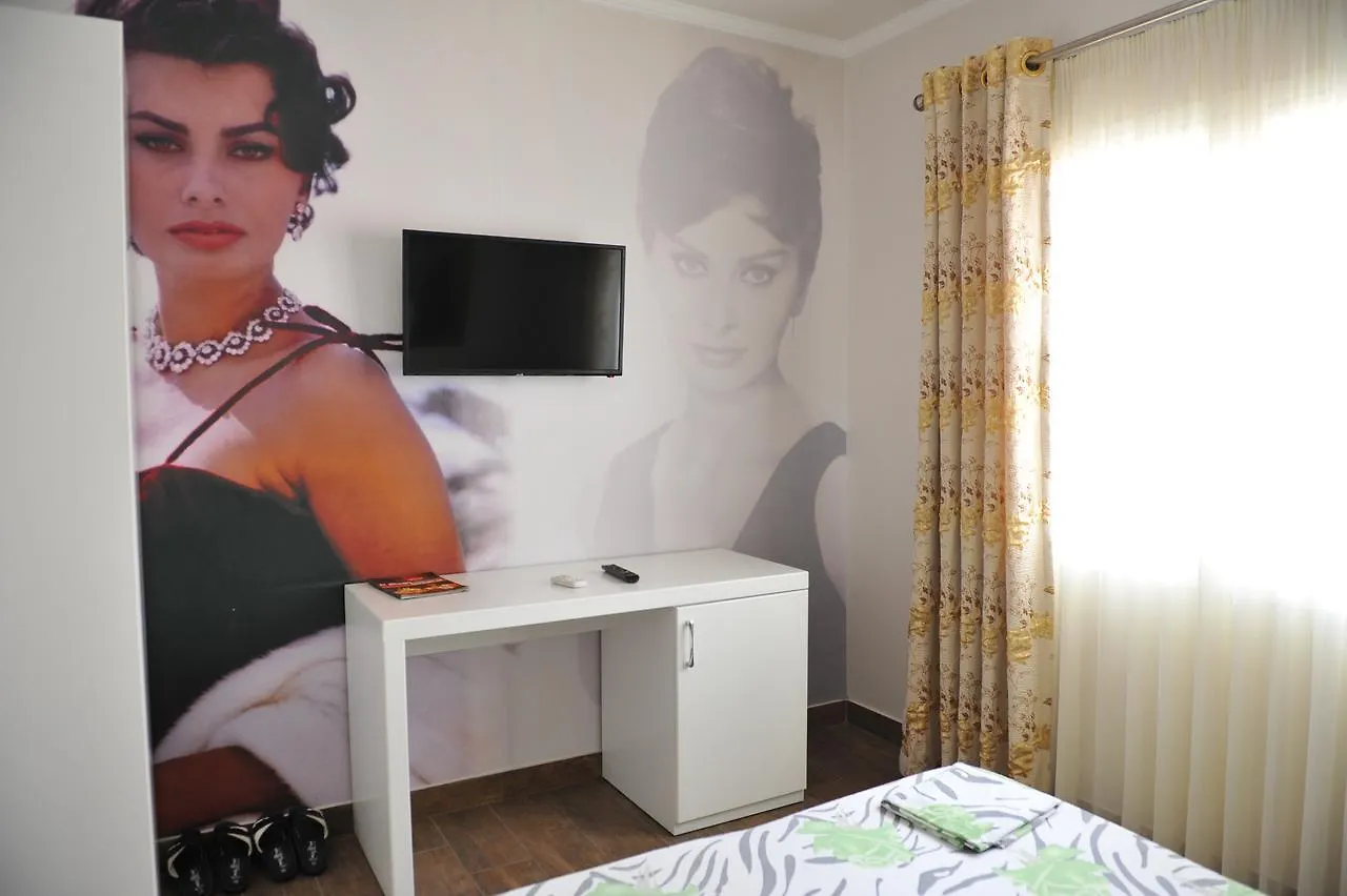 Imperium Hotel Tirana 3*,  Albánie
